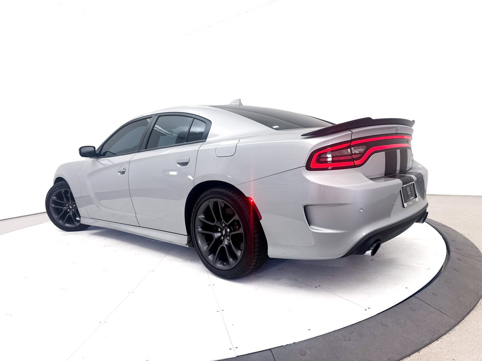 Used 2023 Dodge Charger Scat Pack RWD image 3