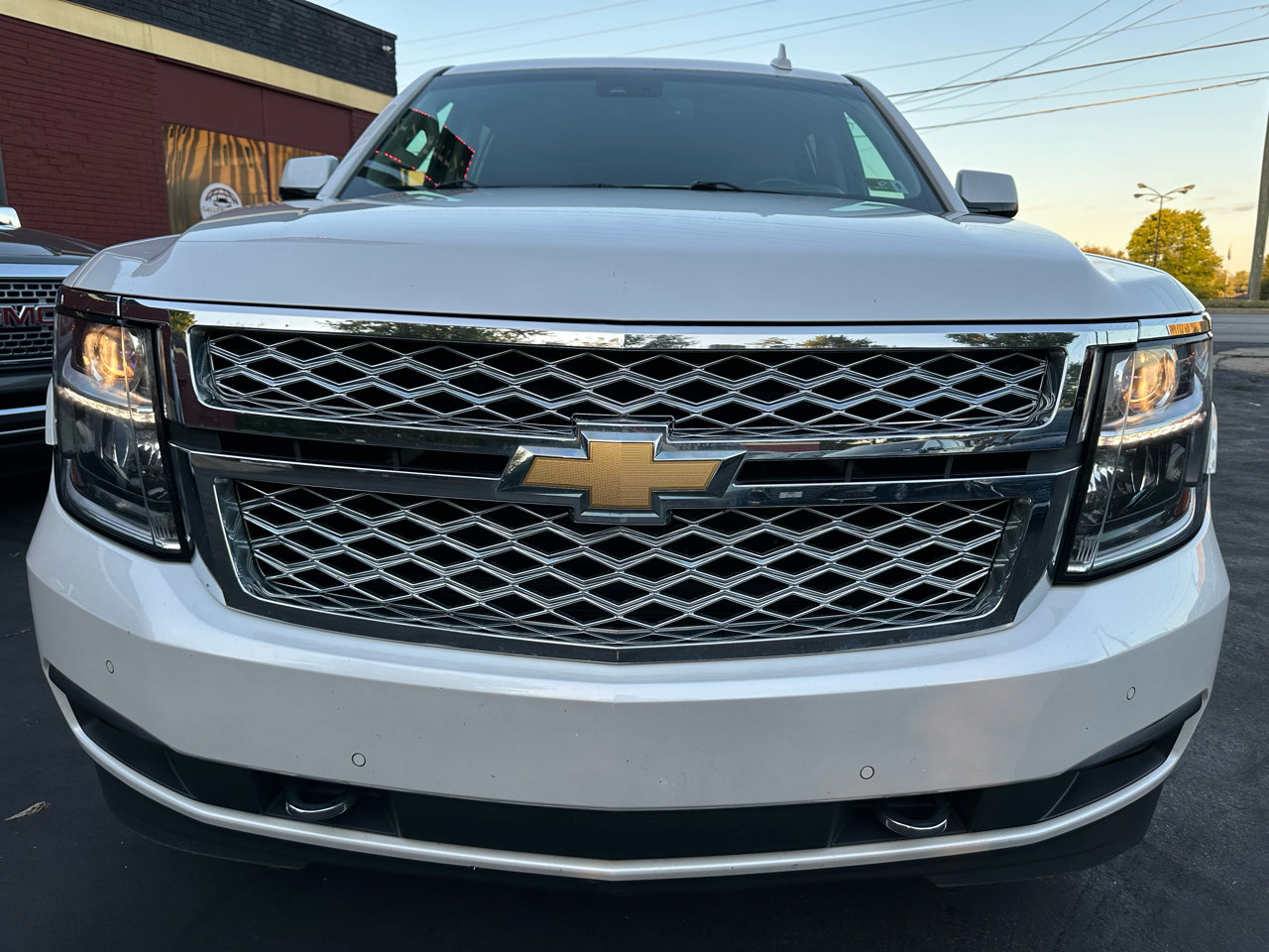 Used 2016 Chevrolet Suburban LT w/ LT Signature Package image 13