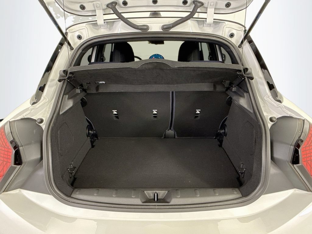 Certified 2026 MINI Cooper 4-Door Hardtop FWD image 30