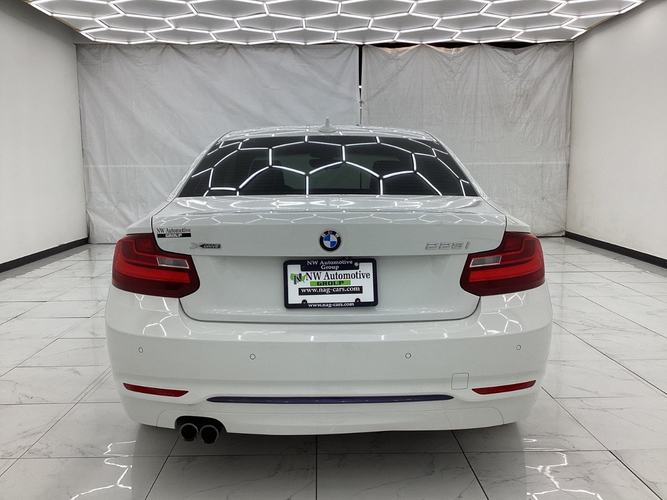 Used 2015 BMW 228i xDrive Coupe AWD/4WD image 10