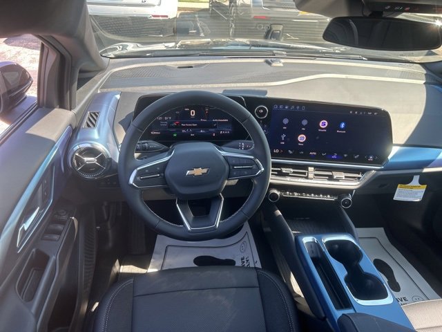 New 2026 Chevrolet Equinox EV LT image 27