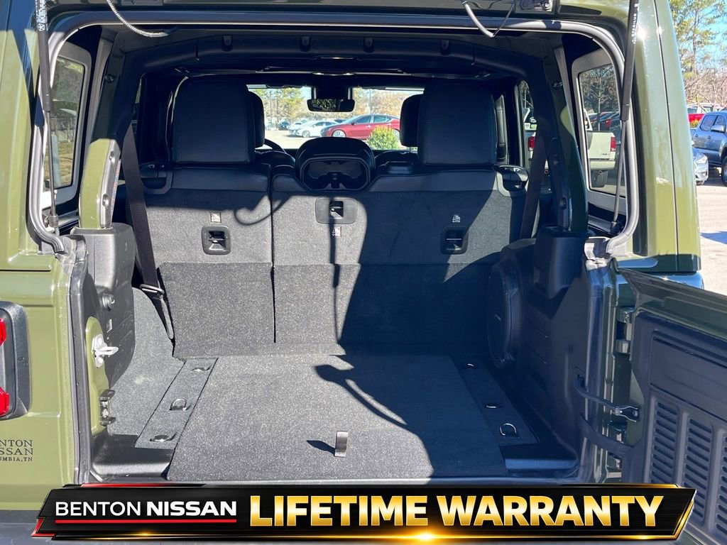 Used 2023 Jeep Wrangler Unlimited Rubicon 392 w/ Xtreme Recon 35" Tire Package image 11