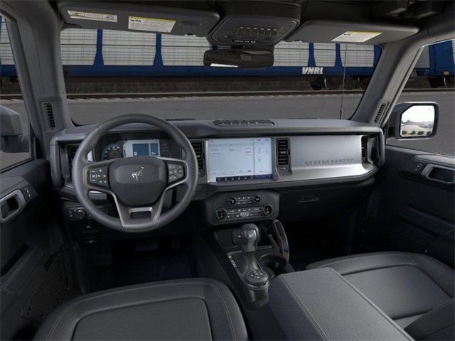 New 2025 Ford Bronco Badlands image 9