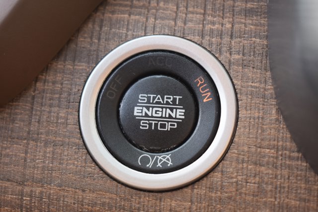 Used 2023 RAM 2500 Limited image 31