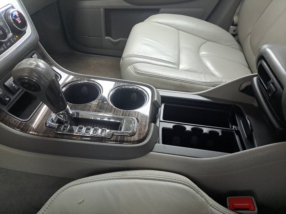 Used 2015 GMC Acadia SLT FWD image 28