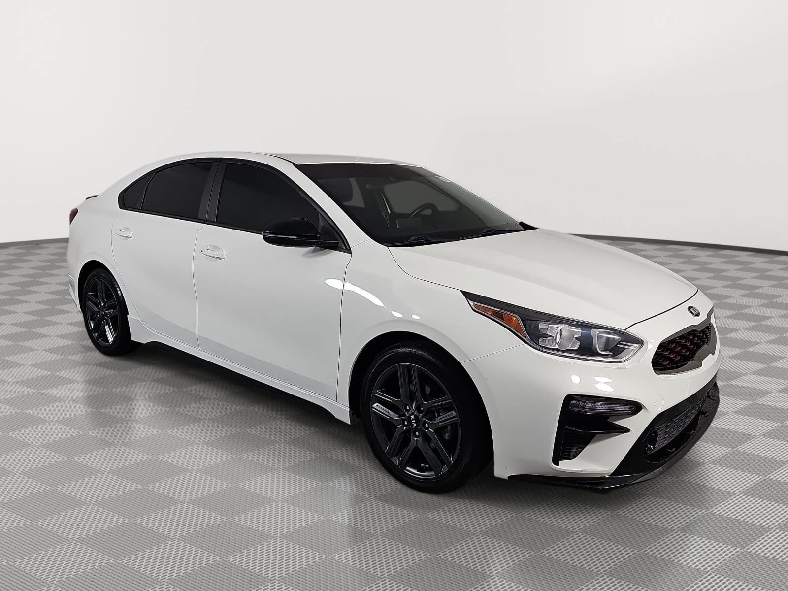 Used 2021 Kia Forte GT-Line FWD image 2