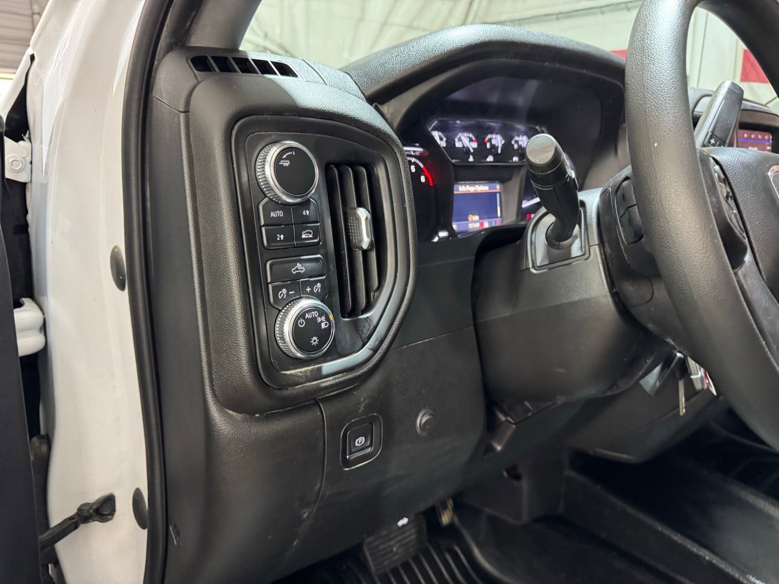 Used 2021 GMC Sierra 1500 4x4 Double Cab w/ Fleet Convenience Package image 24