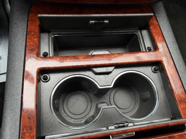 Used 2014 Chevrolet Tahoe LTZ AWD/4WD image 33