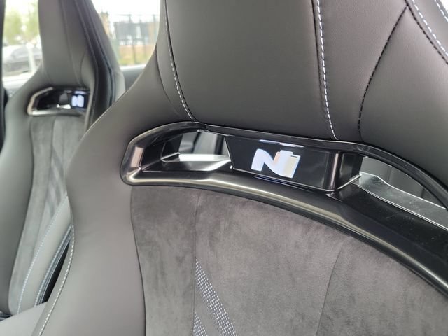 New 2026 Hyundai Elantra N FWD image 20