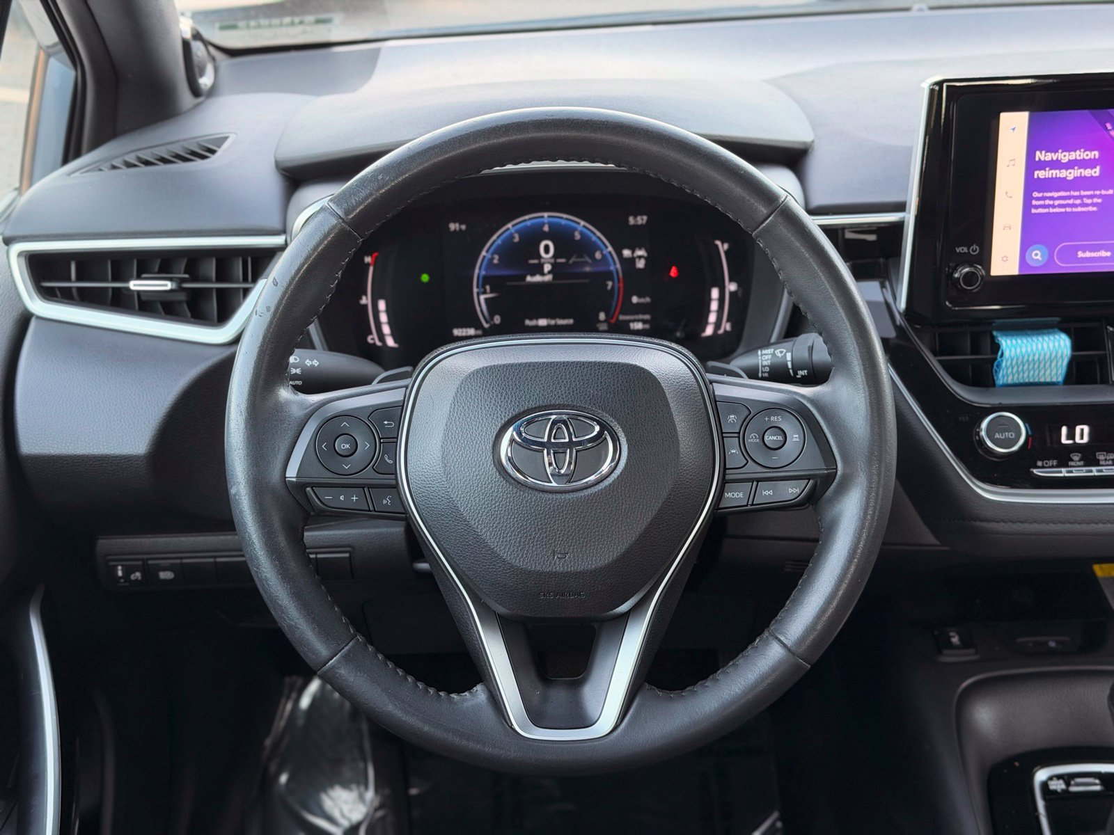 Used 2023 Toyota Corolla XSE FWD image 30