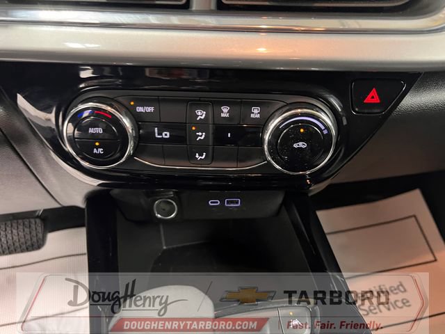 Used 2025 Chevrolet Trax LT FWD image 45