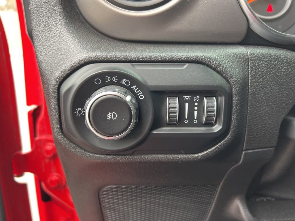 Certified 2020 Jeep Wrangler Unlimited Sport S image 12