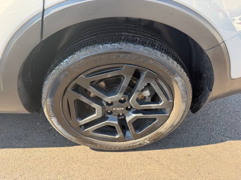 Certified 2024 Kia Telluride EX X-Line AWD/4WD image 21