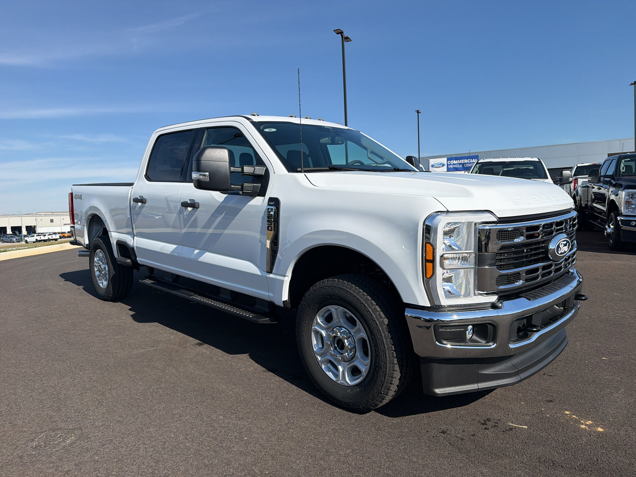 New 2027 Ford F250 XLT AWD/4WD image 3