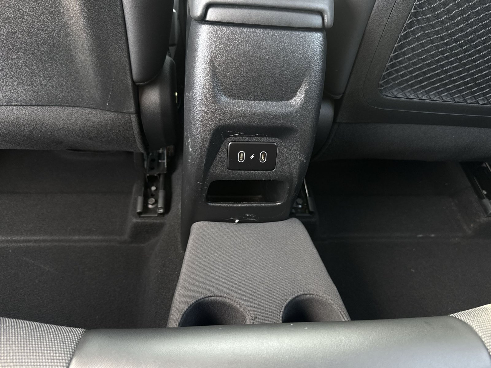 Certified 2024 Hyundai Venue Limited FWD image 24