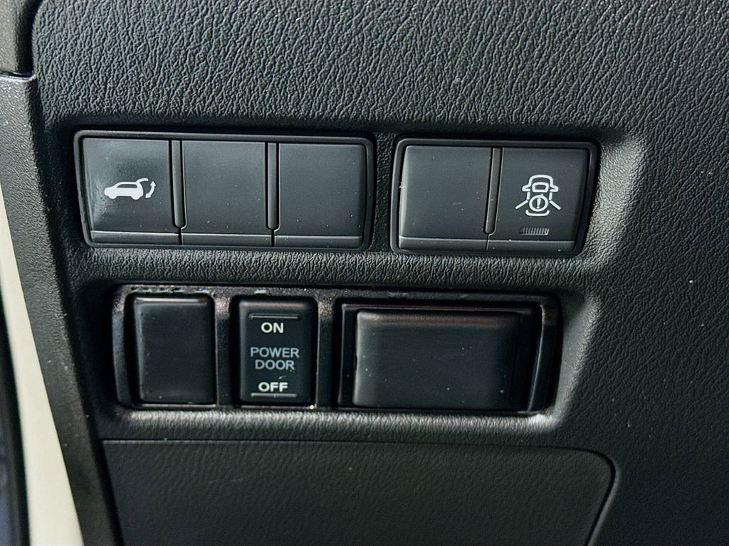 Used 2020 Nissan Armada SV w/ Driver Package image 10