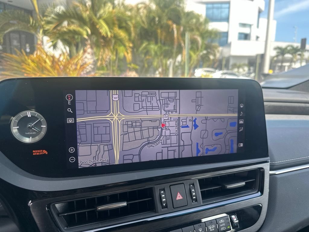 Certified 2022 Lexus ES 350 w/ Premium Package FWD image 3