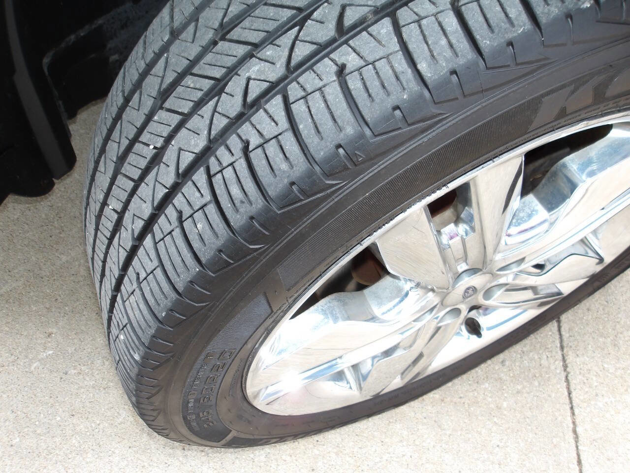 Used 2012 Ford Edge SEL FWD image 38