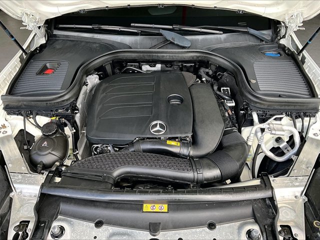 Certified 2022 Mercedes-Benz GLC 300 image 11