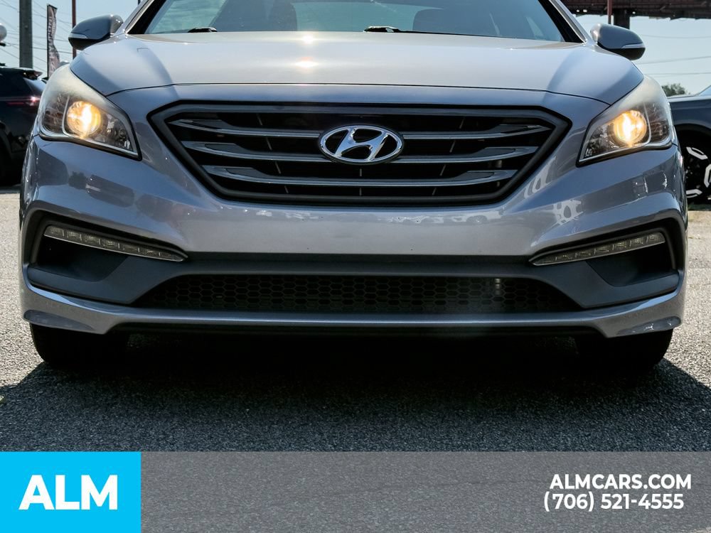 Used 2017 Hyundai Sonata Sport w/ Value Edition Package 02 FWD image 5