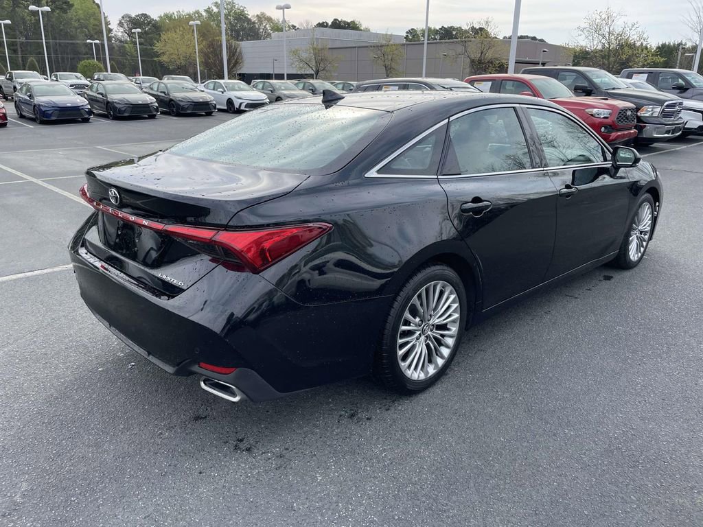 Used 2019 Toyota Avalon Limited w/ Advanced Safety Package image 9