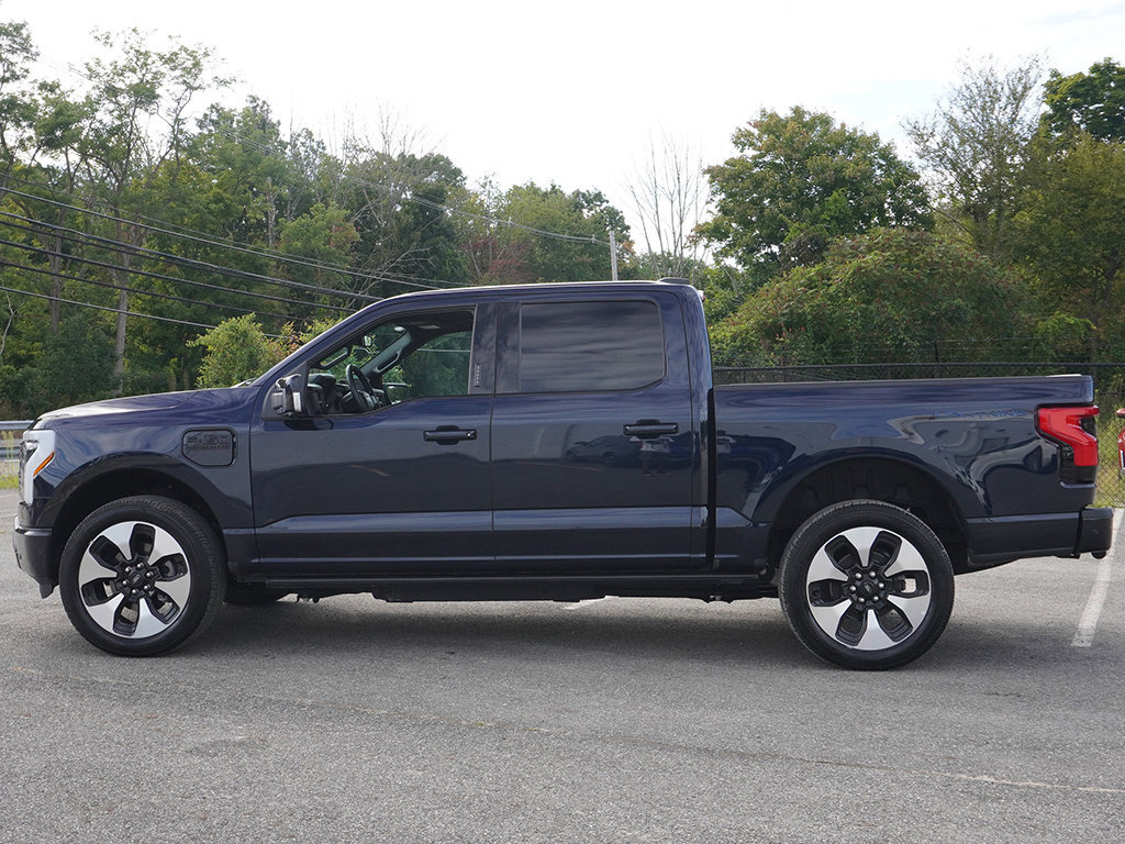 Used 2023 Ford F150 Lightning Platinum AWD/4WD image 20
