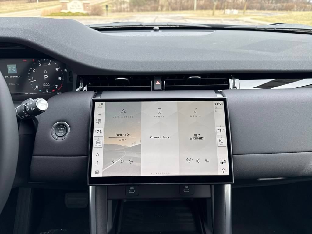 Certified 2025 Land Rover Discovery Sport S AWD/4WD image 25