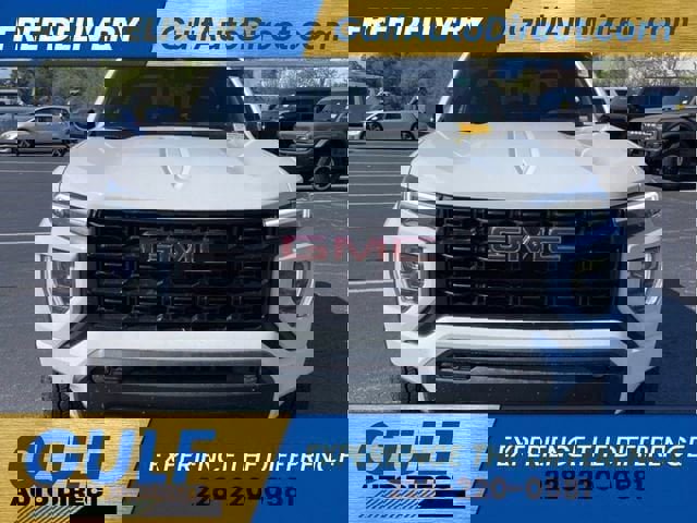 Used 2025 GMC Canyon Elevation w/ Convenience Package image 2