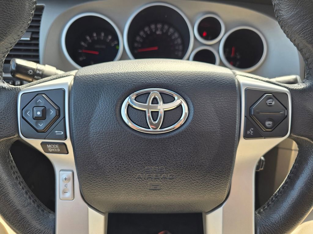 Used 2016 Toyota Sequoia Limited image 26