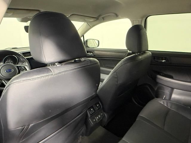 Used 2019 Subaru Outback 2.5i Limited AWD/4WD image 36