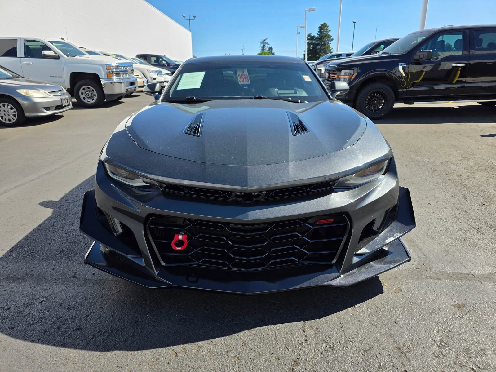 Used 2018 Chevrolet Camaro SS RWD image 3