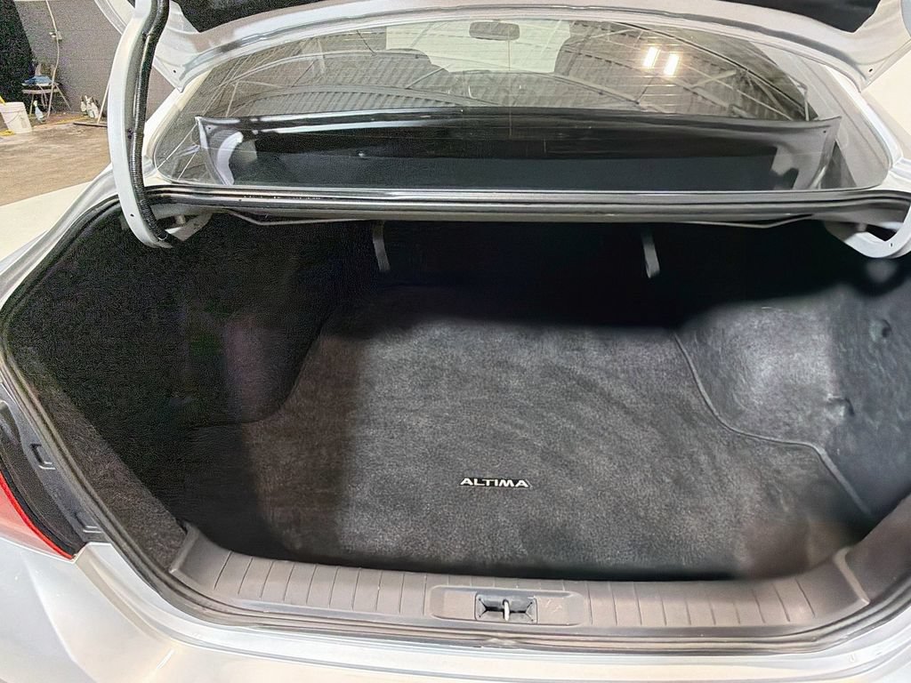 Used 2018 Nissan Altima 2.5 SL FWD image 24