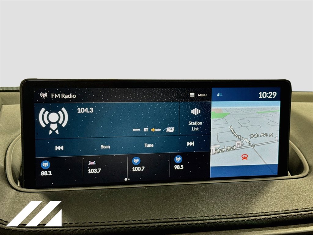 Used 2022 Acura MDX w/ Advance Package AWD/4WD image 17