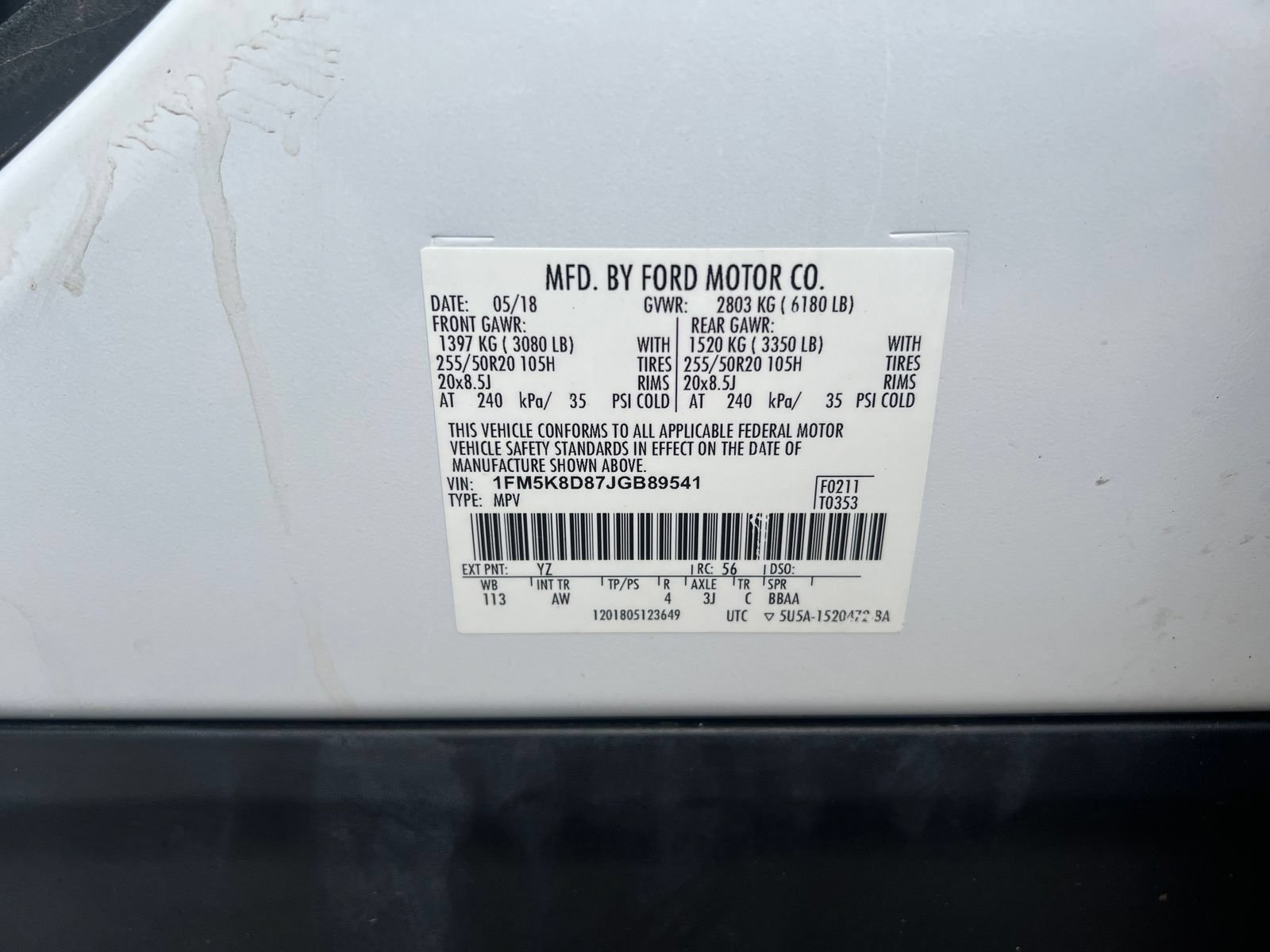 Used 2018 Ford Explorer XLT w/ Equipment Group 202A AWD/4WD image 28