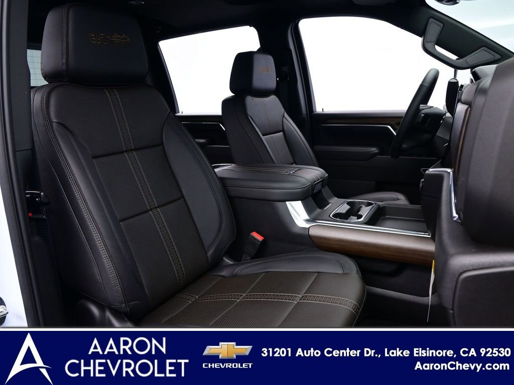 New 2026 Chevrolet Silverado 2500 High Country w/ Technology Package AWD/4WD image 10
