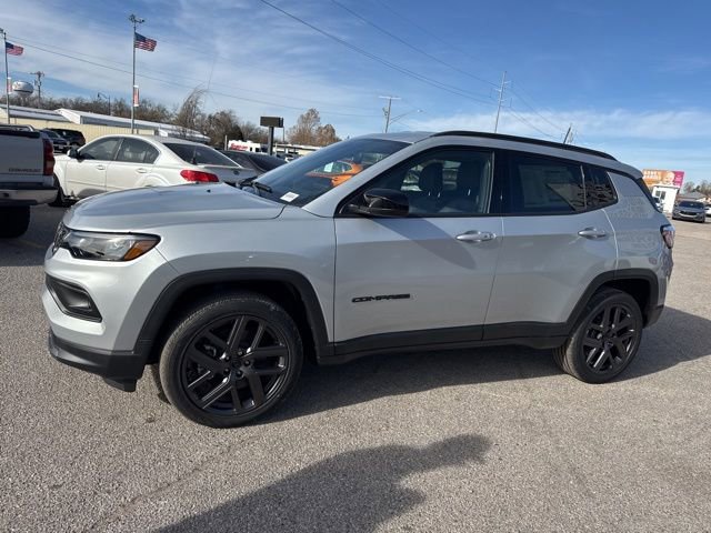 New 2026 Jeep Compass Latitude AWD/4WD image 3