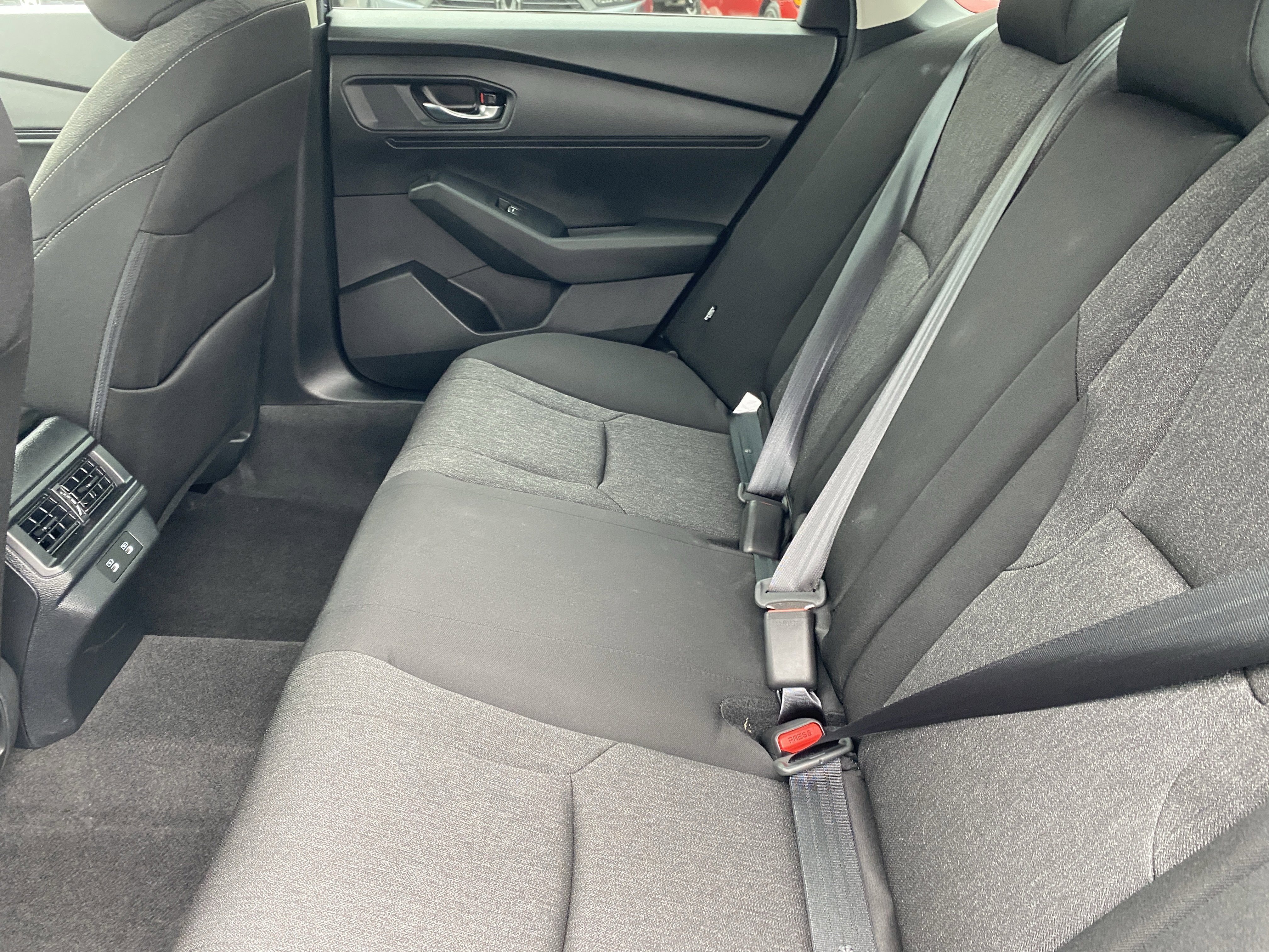 Certified 2025 Honda Accord SE image 13