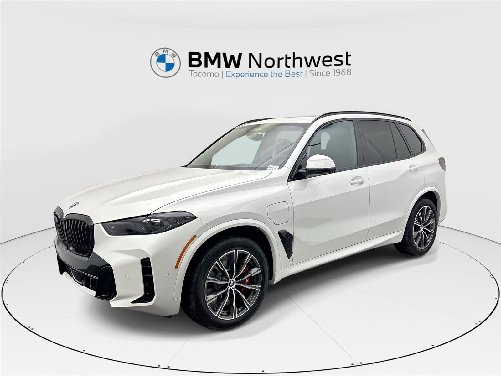 New 2026 BMW X5 xDrive50e w/ M Sport Package
