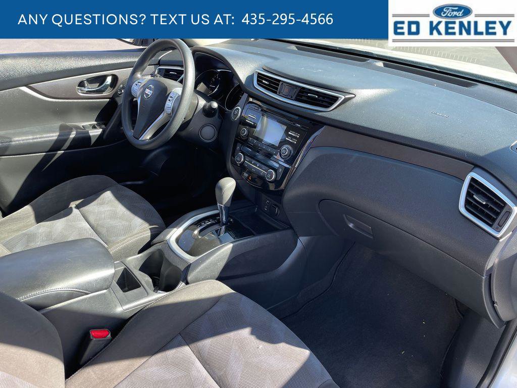Used 2015 Nissan Rogue SV AWD/4WD image 21