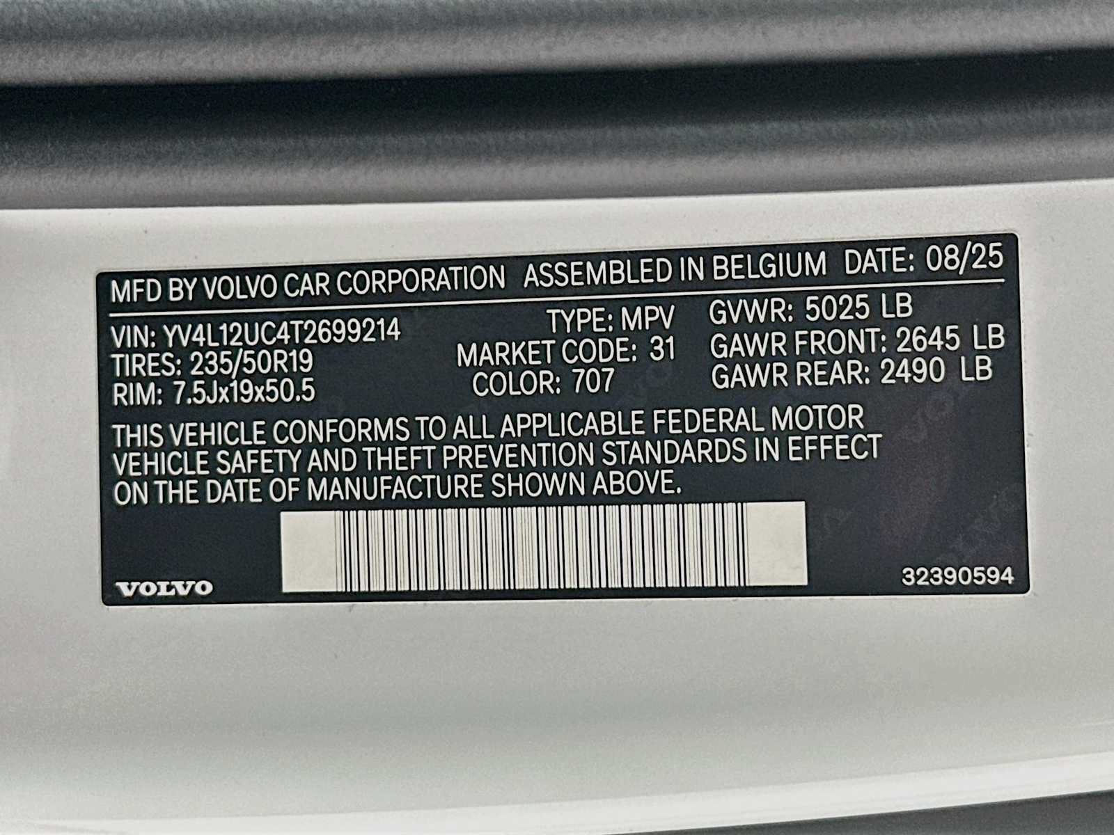 Used 2026 Volvo XC40 B5 Plus w/ Protection Package Premier AWD/4WD image 31