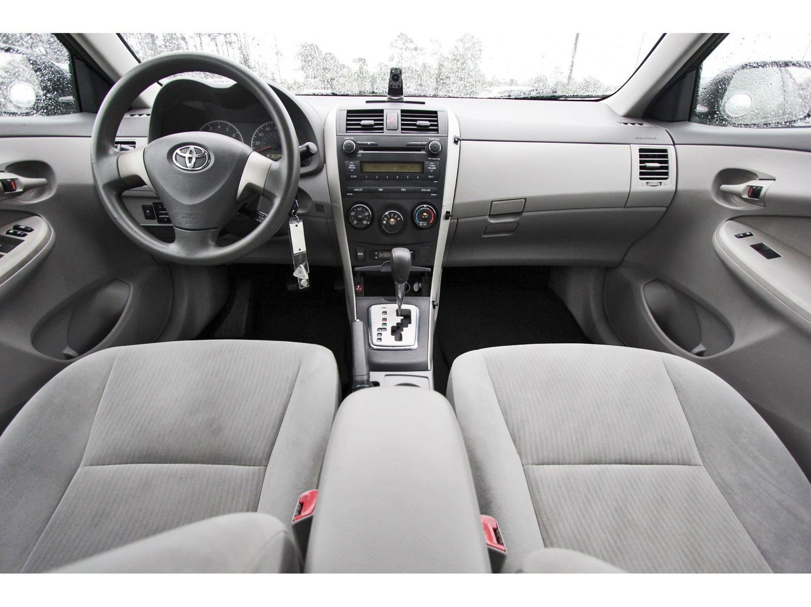 Used 2010 Toyota Corolla LE FWD image 10