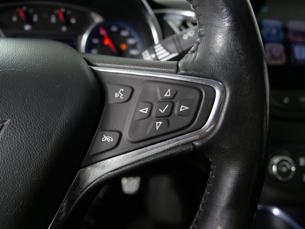 Used 2016 Chevrolet Malibu LT w/ Driver Confidence Package FWD image 25