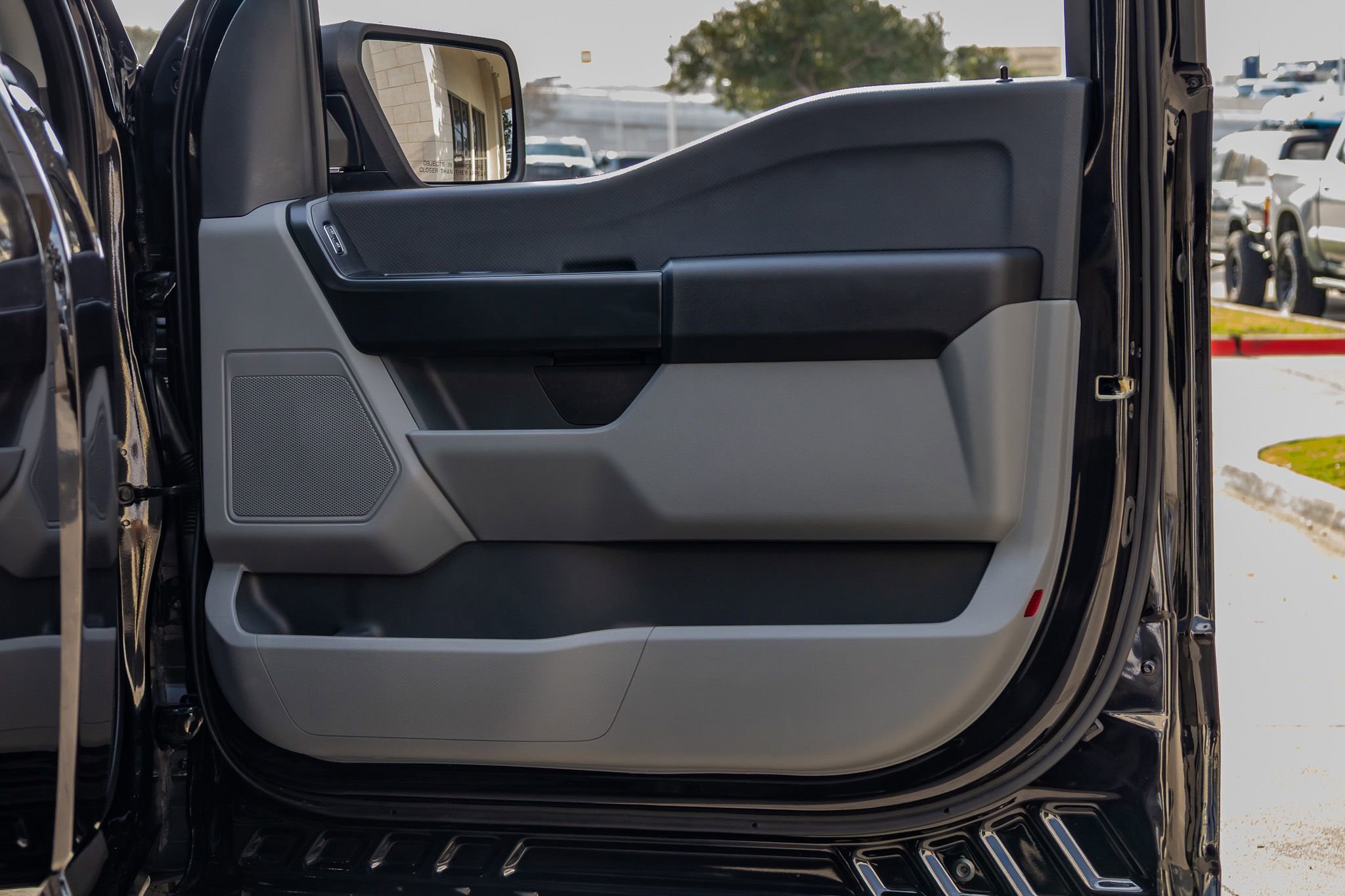 Used 2025 Ford F150 XL image 31