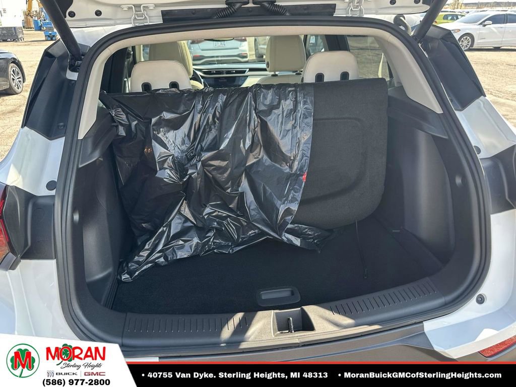 Certified 2021 Buick Encore GX Essence w/ Experience Buick Package FWD image 10
