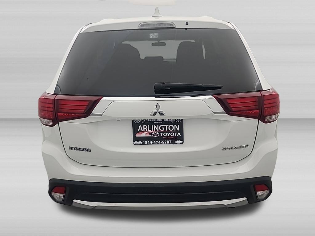 Used 2017 Mitsubishi Outlander ES FWD image 4