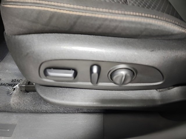 Used 2020 GMC Terrain SLE w/ Driver Convenience Package image 22