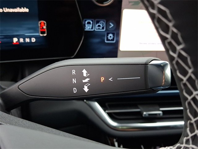 New 2026 Chevrolet Equinox EV LT image 10