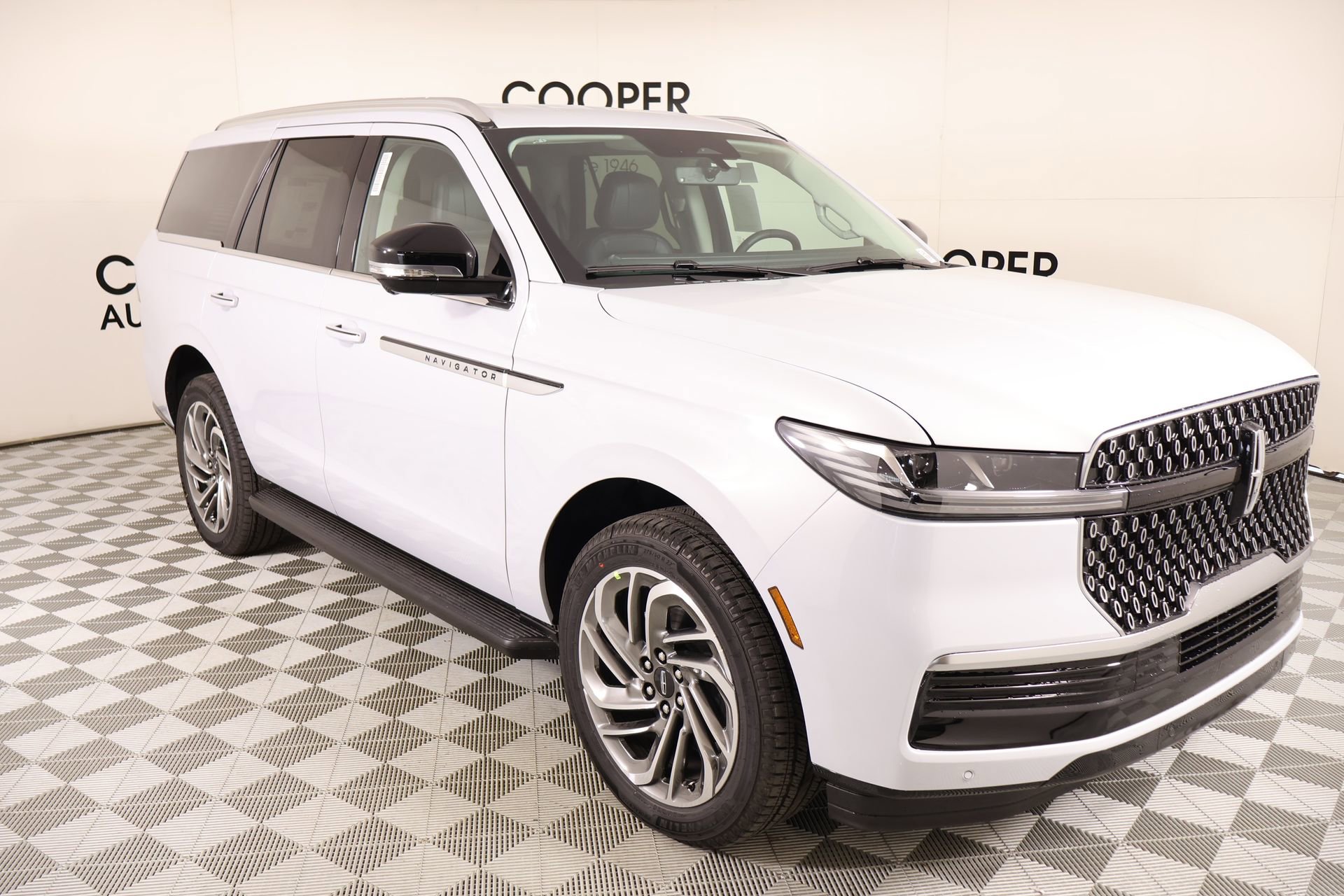 New 2026 Lincoln Navigator Premiere