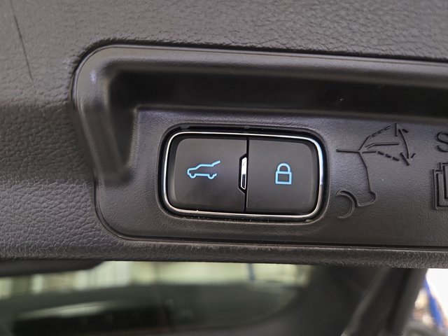 Used 2022 Ford Explorer ST w/ Equipment Group 401A image 16