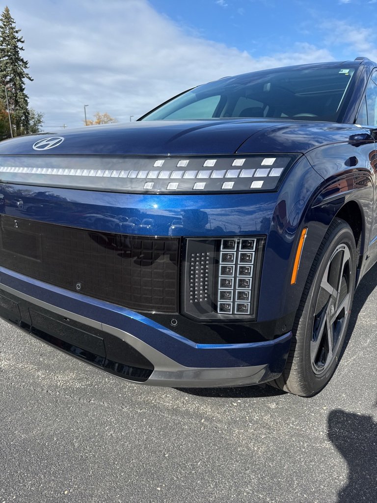 New 2026 Hyundai Ioniq 9 Calligraphy image 9